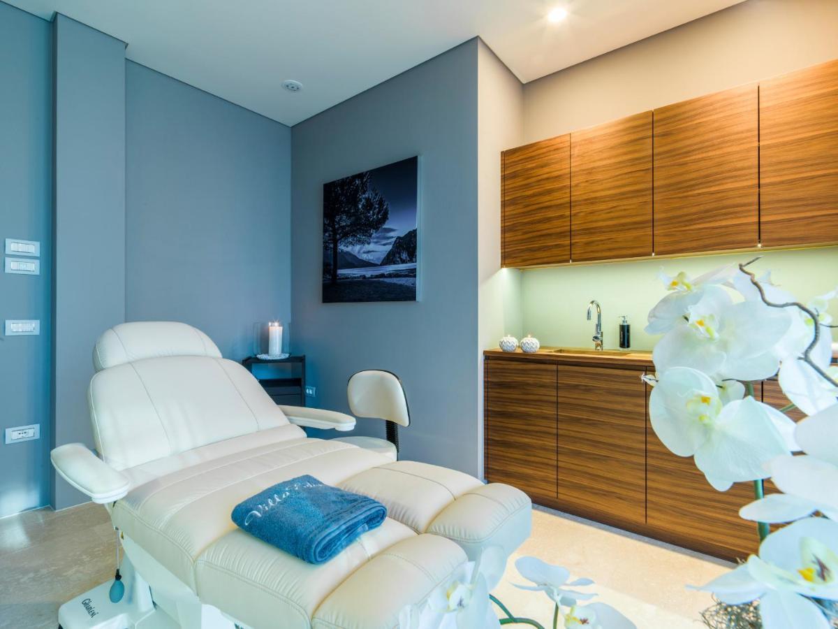Eden Reserve Hotel การ์โดเน ริเวียรา ภายนอก รูปภาพ