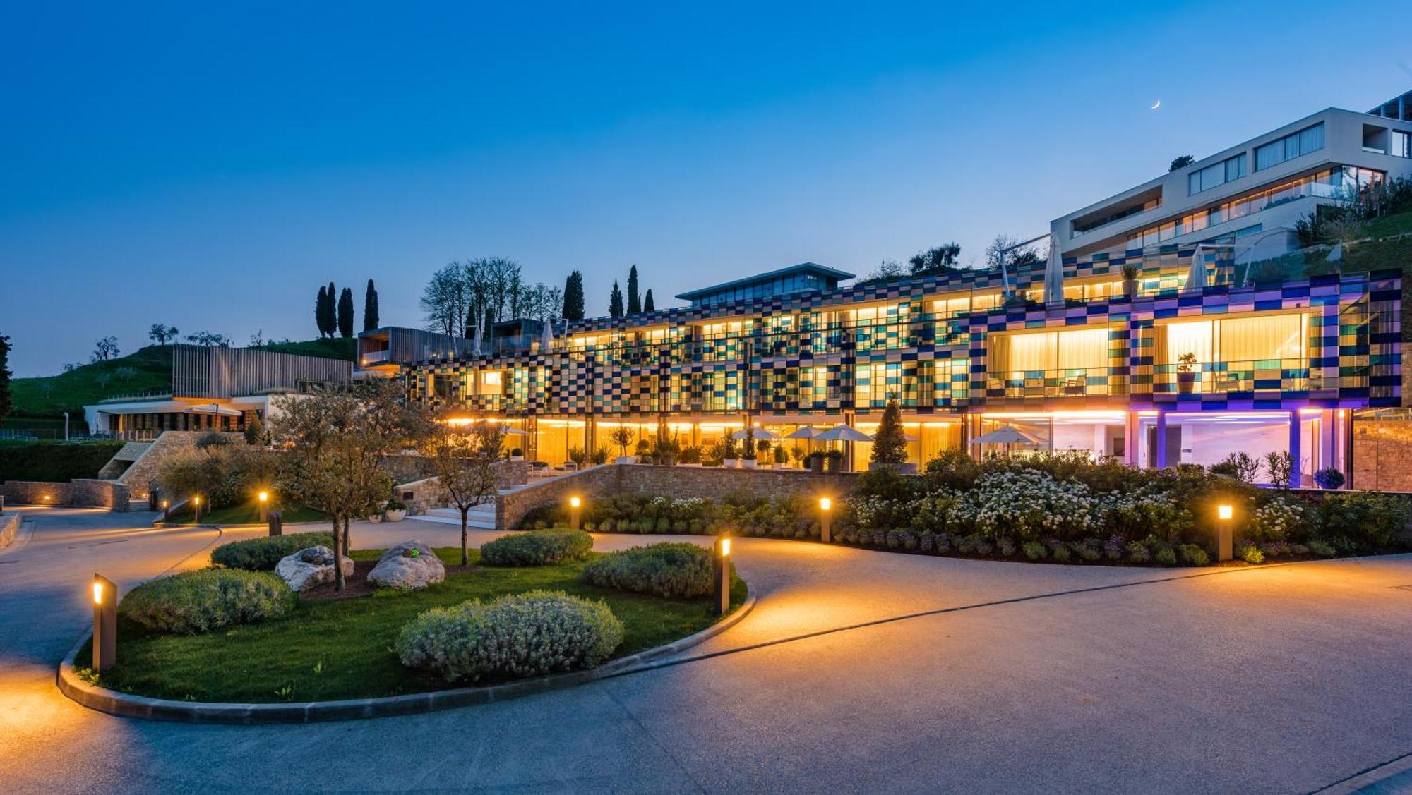 Eden Reserve Hotel การ์โดเน ริเวียรา ภายนอก รูปภาพ